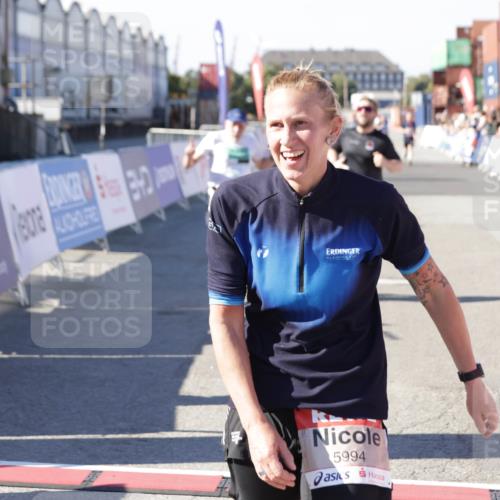 03.10.2025 - Köhlbrandbrückenlauf Jannik Wohlers http://msf.ph/oto/9051004 03.10.2025 13:08:20 Ziel 4307, 4409, 4768, 5243, 5804, 5994, 6021, 6369, 6569, 6824 meine-sportfotos.de