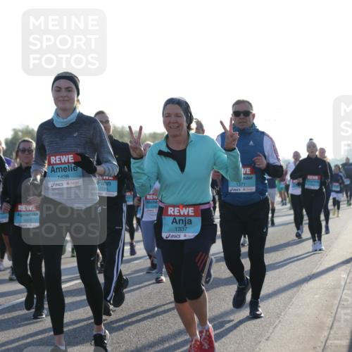 03.10.2025 - Köhlbrandbrückenlauf Jannik Wohlers http://msf.ph/oto/9051029 03.10.2025 09:18:59 Position 3 1439, 1603, 1438, 1535, 1337, 1371 meine-sportfotos.de