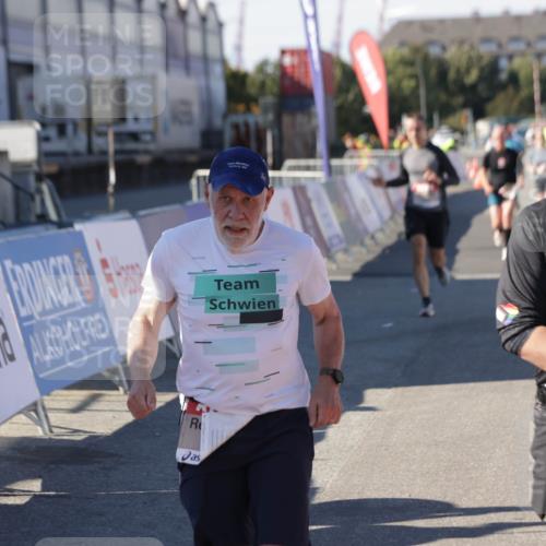 03.10.2025 - Köhlbrandbrückenlauf Jannik Wohlers http://msf.ph/oto/9051051 03.10.2025 13:08:22 Ziel 4307, 4409, 4768, 5243, 5804, 5994, 6021, 6369, 6569 meine-sportfotos.de