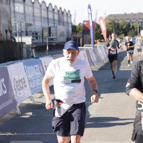 03.10.2025 - Köhlbrandbrückenlauf Jannik Wohlers http://msf.ph/oto/9051065 03.10.2025 13:08:22 Ziel 4307, 4409, 4768, 5243, 5804, 5994, 6021, 6369, 6569 meine-sportfotos.de