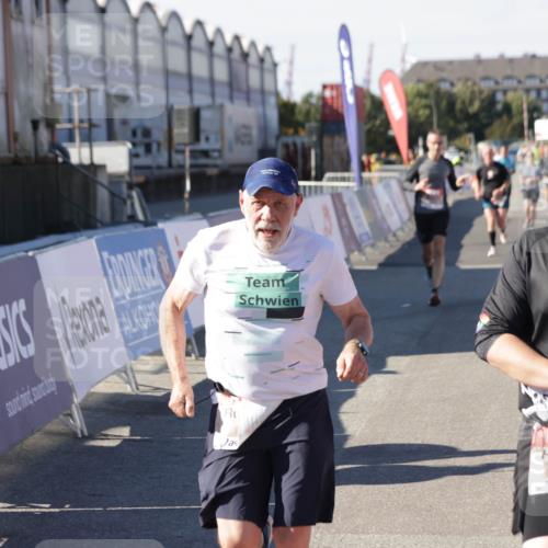 03.10.2025 - Köhlbrandbrückenlauf Jannik Wohlers http://msf.ph/oto/9051069 03.10.2025 13:08:22 Ziel 4307, 4409, 4768, 5243, 5804, 5994, 6021, 6369, 6569 meine-sportfotos.de