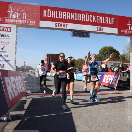 03.10.2025 - Köhlbrandbrückenlauf Lena Gebhardt http://msf.ph/oto/9051143 03.10.2025 13:21:48 Ziel 4064, 4067, 4139, 4519, 4843, 4913, 4979, 5329, 5345, 5894, 5895, 5901, 5981, 6532, 6662 meine-sportfotos.de
