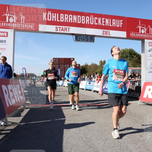 03.10.2025 - Köhlbrandbrückenlauf Lena Gebhardt http://msf.ph/oto/9051161 03.10.2025 13:05:51 Ziel 4066, 4133, 4290, 4296, 4327, 4328, 4332, 4335, 4336, 4413, 4467, 4564, 4599, 4643, 4761, 5676, 5764, 5964, 6214, 6533, 6631, 6642, 6720, 6786, 6787 meine-sportfotos.de