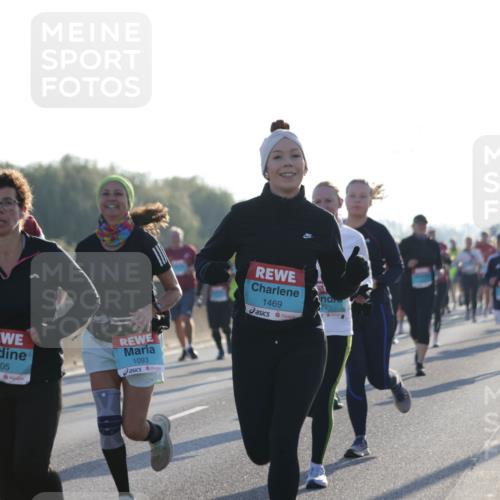 03.10.2025 - Köhlbrandbrückenlauf Jannik Wohlers http://msf.ph/oto/9051196 03.10.2025 09:19:02 Position 3 1305, 1093, 1469, 742 meine-sportfotos.de