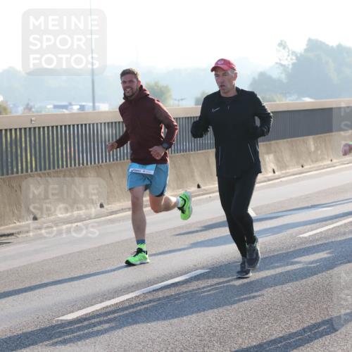 03.10.2025 - Köhlbrandbrückenlauf Lena Gebhardt http://msf.ph/oto/9051206 03.10.2025 09:14:37 Position 1 1065, 2705 meine-sportfotos.de
