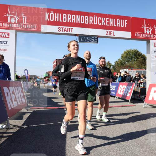 03.10.2025 - Köhlbrandbrückenlauf Lena Gebhardt http://msf.ph/oto/9051208 03.10.2025 13:05:52 Ziel 4066, 4133, 4290, 4296, 4327, 4328, 4332, 4335, 4336, 4413, 4467, 4564, 4599, 4643, 4761, 5676, 5764, 5964, 6214, 6305, 6533, 6631, 6642, 6720 meine-sportfotos.de