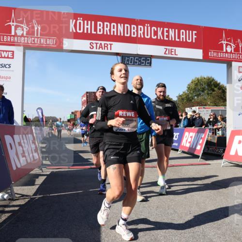 03.10.2025 - Köhlbrandbrückenlauf Lena Gebhardt http://msf.ph/oto/9051222 03.10.2025 13:05:53 Ziel 4066, 4133, 4290, 4302, 4327, 4328, 4335, 4336, 4413, 4467, 4564, 4599, 4643, 4761, 4954, 5764, 5964, 6158, 6214, 6305, 6533, 6631, 6642, 6720 meine-sportfotos.de