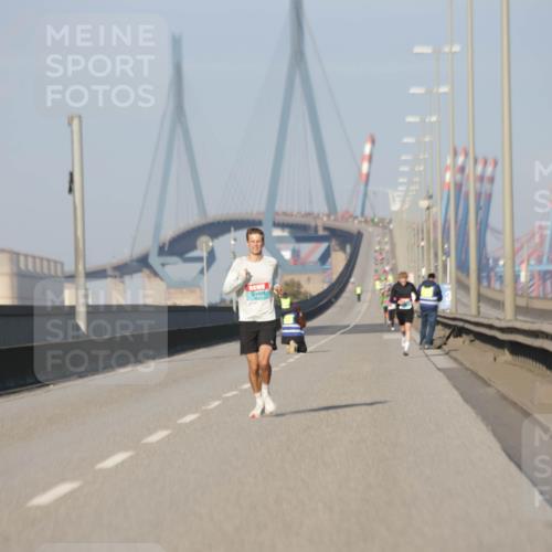 03.10.2025 - Köhlbrandbrückenlauf Jannik Wohlers http://msf.ph/oto/9051227 03.10.2025 09:37:14 Position 3  meine-sportfotos.de