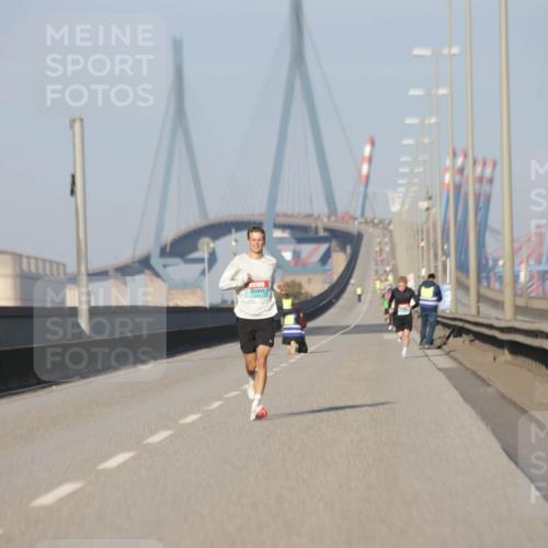 03.10.2025 - Köhlbrandbrückenlauf Jannik Wohlers http://msf.ph/oto/9051237 03.10.2025 09:37:14 Position 3  meine-sportfotos.de