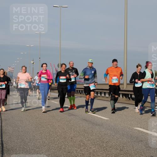 03.10.2025 - Köhlbrandbrückenlauf Fabian Wolf http://msf.ph/oto/9051248 03.10.2025 10:01:39 Position 3 1911, 1479 meine-sportfotos.de