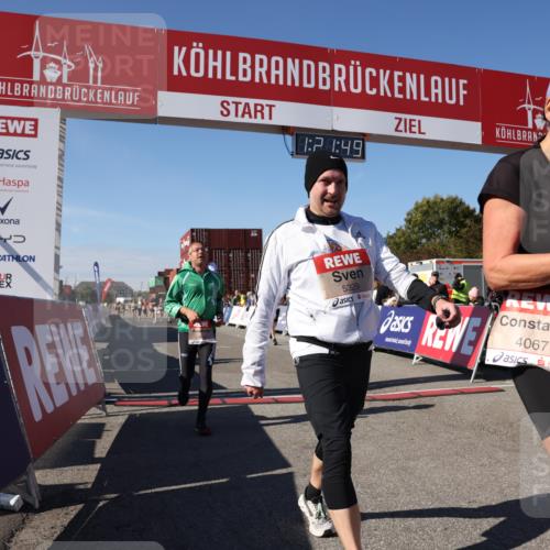 03.10.2025 - Köhlbrandbrückenlauf Lena Gebhardt http://msf.ph/oto/9051250 03.10.2025 13:21:50 Ziel 4064, 4067, 4139, 4519, 4843, 4979, 5329, 5345, 5894, 5895, 5901, 5981, 6005, 6532, 6662 meine-sportfotos.de