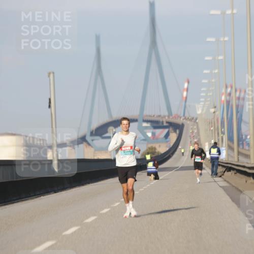 03.10.2025 - Köhlbrandbrückenlauf Jannik Wohlers http://msf.ph/oto/9051264 03.10.2025 09:37:15 Position 3  meine-sportfotos.de