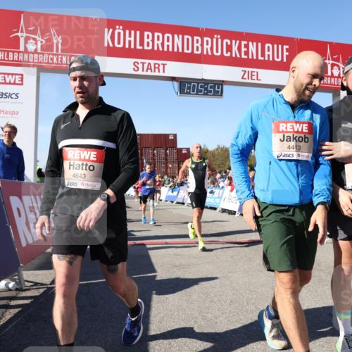 03.10.2025 - Köhlbrandbrückenlauf Lena Gebhardt http://msf.ph/oto/9051269 03.10.2025 13:05:54 Ziel 4066, 4133, 4290, 4302, 4327, 4328, 4335, 4336, 4413, 4467, 4564, 4599, 4643, 4761, 4954, 5764, 5964, 6158, 6214, 6305, 6533, 6631, 6642, 6720 meine-sportfotos.de