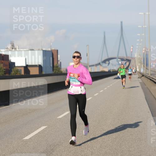 03.10.2025 - Köhlbrandbrückenlauf Jannik Wohlers http://msf.ph/oto/9051292 03.10.2025 09:37:57 Position 3 3203 meine-sportfotos.de