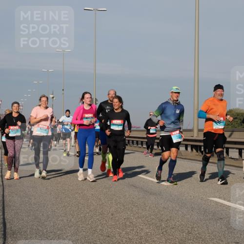 03.10.2025 - Köhlbrandbrückenlauf Fabian Wolf http://msf.ph/oto/9051293 03.10.2025 10:01:40 Position 3 1049, 19 meine-sportfotos.de