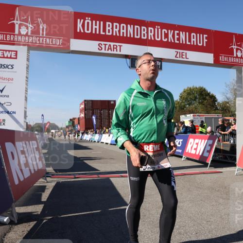 03.10.2025 - Köhlbrandbrückenlauf Lena Gebhardt http://msf.ph/oto/9051320 03.10.2025 13:21:51 Ziel 4064, 4067, 4139, 4843, 4979, 5329, 5345, 5894, 5895, 5901, 5981, 6005, 6532, 6662 meine-sportfotos.de