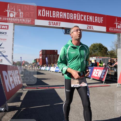 03.10.2025 - Köhlbrandbrückenlauf Lena Gebhardt http://msf.ph/oto/9051330 03.10.2025 13:21:51 Ziel 4064, 4067, 4139, 4843, 4979, 5329, 5345, 5894, 5895, 5901, 5981, 6005, 6532, 6662 meine-sportfotos.de