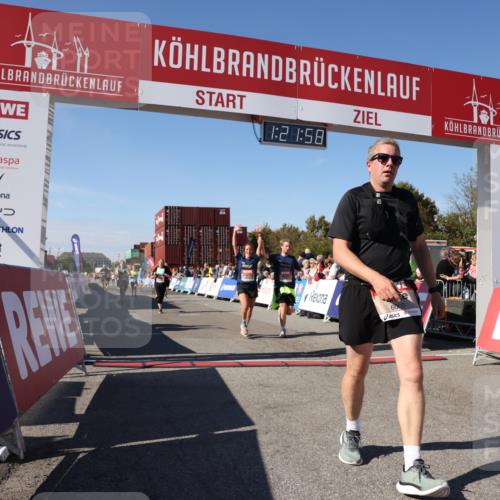 03.10.2025 - Köhlbrandbrückenlauf Lena Gebhardt http://msf.ph/oto/9051548 03.10.2025 13:21:59 Ziel 4291, 5776, 6005, 6237, 6332, 6532, 6684, 6687, 6729 meine-sportfotos.de