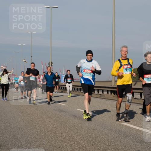 03.10.2025 - Köhlbrandbrückenlauf Fabian Wolf http://msf.ph/oto/9051571 03.10.2025 10:01:46 Position 3 1862, 2768 meine-sportfotos.de