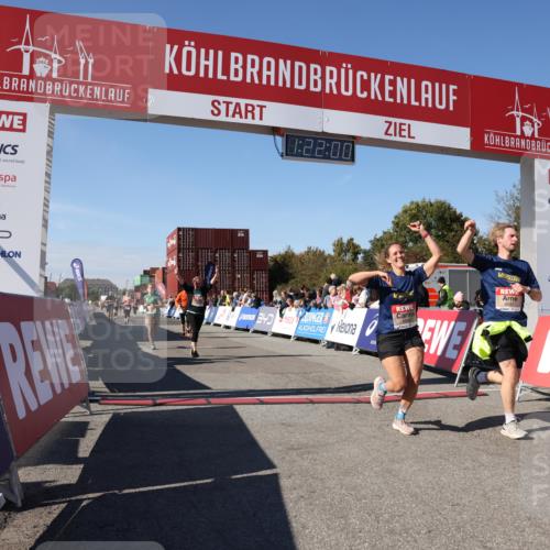 03.10.2025 - Köhlbrandbrückenlauf Lena Gebhardt http://msf.ph/oto/9051586 03.10.2025 13:22:00 Ziel 4291, 5776, 6005, 6237, 6332, 6532, 6684, 6687, 6729 meine-sportfotos.de