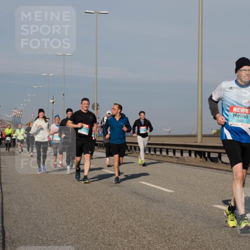 03.10.2025 - Köhlbrandbrückenlauf Fabian Wolf http://msf.ph/oto/9051590 03.10.2025 10:01:48 Position 3 1862 meine-sportfotos.de