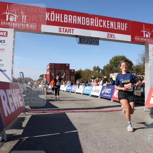 03.10.2025 - Köhlbrandbrückenlauf Lena Gebhardt http://msf.ph/oto/9051594 03.10.2025 13:22:00 Ziel 4291, 5776, 6005, 6237, 6332, 6532, 6684, 6687, 6729 meine-sportfotos.de
