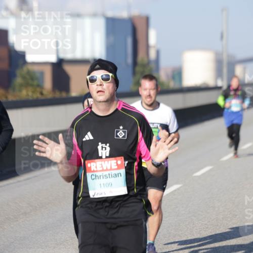 03.10.2025 - Köhlbrandbrückenlauf Jannik Wohlers http://msf.ph/oto/9051788 03.10.2025 09:46:27 Position 3 8343, 1109 meine-sportfotos.de