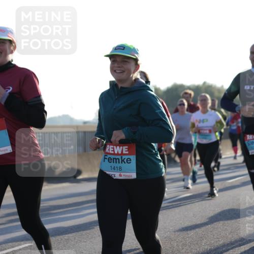 03.10.2025 - Köhlbrandbrückenlauf Jannik Wohlers http://msf.ph/oto/9051802 03.10.2025 09:19:11 Position 3 2061, 1418, 1826 meine-sportfotos.de