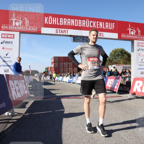 03.10.2025 - Köhlbrandbrückenlauf Lena Gebhardt http://msf.ph/oto/9051819 03.10.2025 13:06:05 Ziel 4302, 4327, 4328, 4504, 4635, 4738, 4761, 4954, 5096, 6158, 6214, 6222, 6224, 6305, 6356, 6510, 6533 meine-sportfotos.de