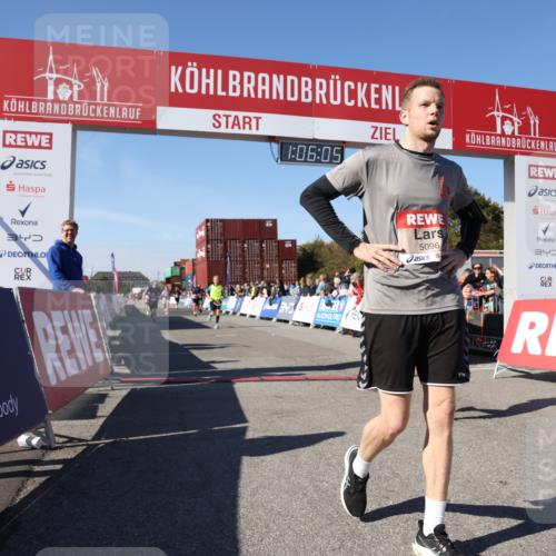 03.10.2025 - Köhlbrandbrückenlauf Lena Gebhardt http://msf.ph/oto/9051826 03.10.2025 13:06:05 Ziel 4302, 4327, 4328, 4504, 4635, 4738, 4761, 4954, 5096, 6158, 6214, 6222, 6224, 6305, 6356, 6510, 6533 meine-sportfotos.de