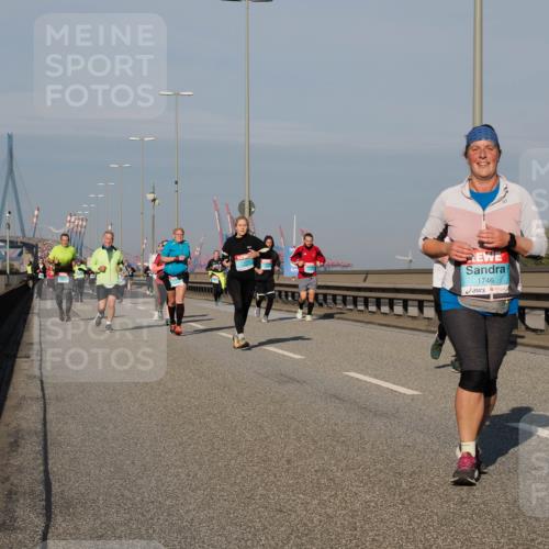 03.10.2025 - Köhlbrandbrückenlauf Fabian Wolf http://msf.ph/oto/9051847 03.10.2025 10:01:54 Position 3 1746 meine-sportfotos.de