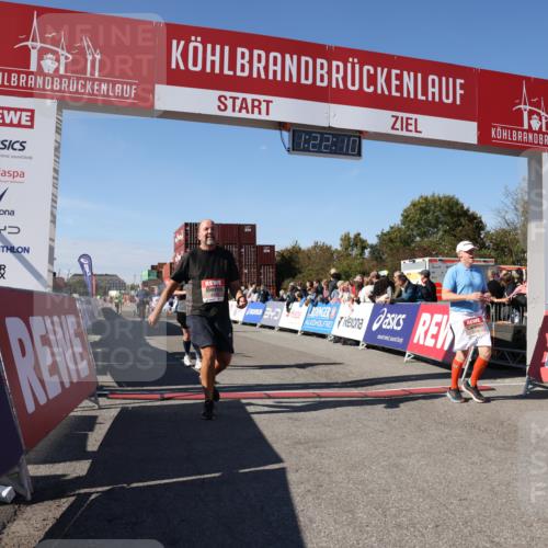 03.10.2025 - Köhlbrandbrückenlauf Lena Gebhardt http://msf.ph/oto/9051910 03.10.2025 13:22:10 Ziel 4291, 4706, 4934, 5180, 5235, 5776, 6173, 6237, 6332, 6416, 6531, 6729 meine-sportfotos.de