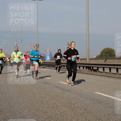 03.10.2025 - Köhlbrandbrückenlauf Fabian Wolf http://msf.ph/oto/9051926 03.10.2025 10:01:57 Position 3 2343, 3 meine-sportfotos.de