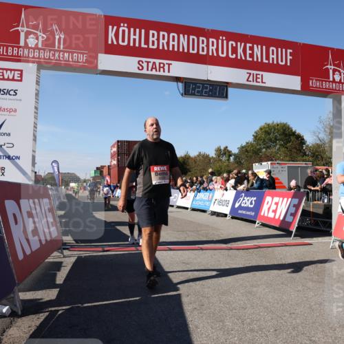 03.10.2025 - Köhlbrandbrückenlauf Lena Gebhardt http://msf.ph/oto/9051927 03.10.2025 13:22:11 Ziel 4291, 4706, 4934, 5180, 5235, 5720, 5776, 6173, 6237, 6416, 6531, 6729 meine-sportfotos.de