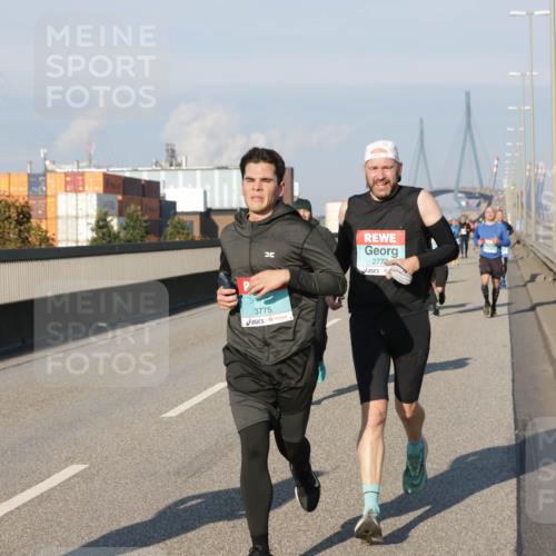 03.10.2025 - Köhlbrandbrückenlauf Jannik Wohlers http://msf.ph/oto/9051984 03.10.2025 09:46:37 Position 3 3775, 2777 meine-sportfotos.de