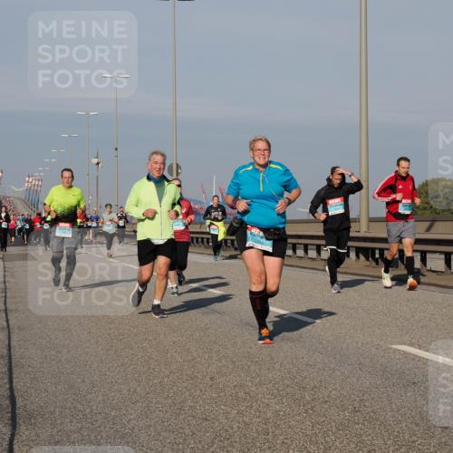 03.10.2025 - Köhlbrandbrückenlauf Fabian Wolf http://msf.ph/oto/9052051 03.10.2025 10:01:59 Position 3 2243 meine-sportfotos.de