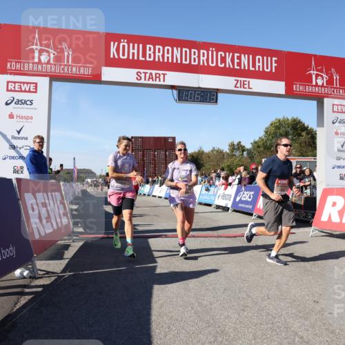 03.10.2025 - Köhlbrandbrückenlauf Lena Gebhardt http://msf.ph/oto/9052084 03.10.2025 13:06:13 Ziel 4504, 4635, 4738, 6222, 6224, 6323, 6356, 6510, 6850 meine-sportfotos.de