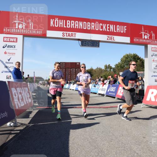03.10.2025 - Köhlbrandbrückenlauf Lena Gebhardt http://msf.ph/oto/9052091 03.10.2025 13:06:13 Ziel 4504, 4635, 4738, 6222, 6224, 6323, 6356, 6510, 6850 meine-sportfotos.de