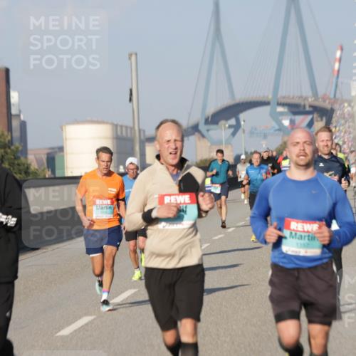 03.10.2025 - Köhlbrandbrückenlauf Jannik Wohlers http://msf.ph/oto/9052092 03.10.2025 09:46:40 Position 3 1315, 1187 meine-sportfotos.de