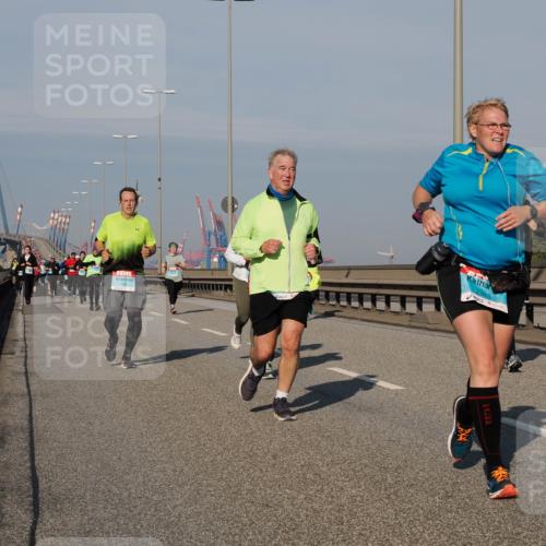 03.10.2025 - Köhlbrandbrückenlauf Fabian Wolf http://msf.ph/oto/9052120 03.10.2025 10:02:01 Position 3 2243 meine-sportfotos.de