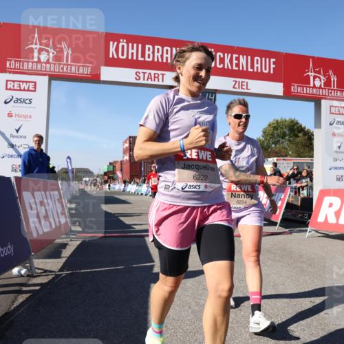 03.10.2025 - Köhlbrandbrückenlauf Lena Gebhardt http://msf.ph/oto/9052145 03.10.2025 13:06:14 Ziel 4504, 4635, 4738, 6222, 6224, 6323, 6356, 6850 meine-sportfotos.de