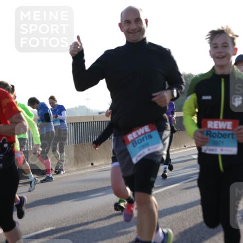 03.10.2025 - Köhlbrandbrückenlauf Jannik Wohlers http://msf.ph/oto/9052148 03.10.2025 09:19:18 Position 3 2080, 5609, 3369, 3071 meine-sportfotos.de
