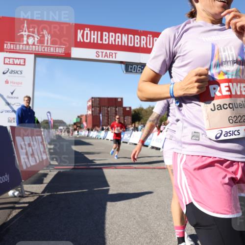 03.10.2025 - Köhlbrandbrückenlauf Lena Gebhardt http://msf.ph/oto/9052170 03.10.2025 13:06:15 Ziel 4504, 4635, 4738, 6222, 6224, 6323, 6356, 6850 meine-sportfotos.de