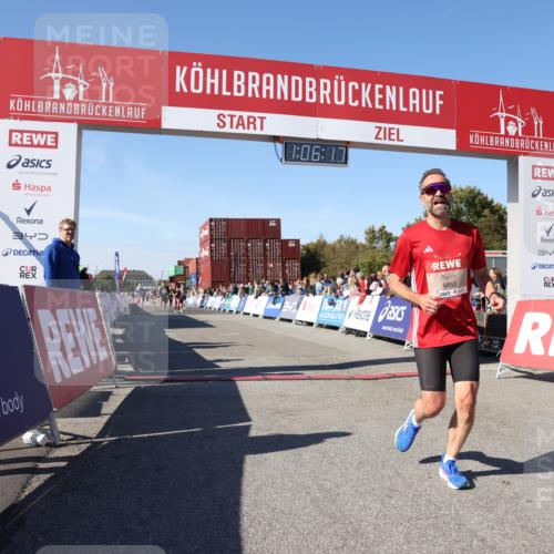 03.10.2025 - Köhlbrandbrückenlauf Lena Gebhardt http://msf.ph/oto/9052250 03.10.2025 13:06:17 Ziel 4504, 4635, 4738, 5641, 6222, 6224, 6323, 6356, 6850 meine-sportfotos.de