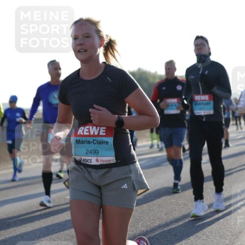 03.10.2025 - Köhlbrandbrückenlauf Jannik Wohlers http://msf.ph/oto/9052284 03.10.2025 09:19:21 Position 3 2499, 1871 meine-sportfotos.de