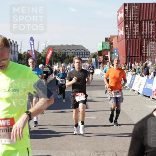 03.10.2025 - Köhlbrandbrückenlauf Jannik Wohlers http://msf.ph/oto/9052324 03.10.2025 13:08:59 Ziel 4057, 4138, 4197, 4340, 4346, 4381, 4403, 4505, 4544, 5705, 5842, 6233, 6372 meine-sportfotos.de