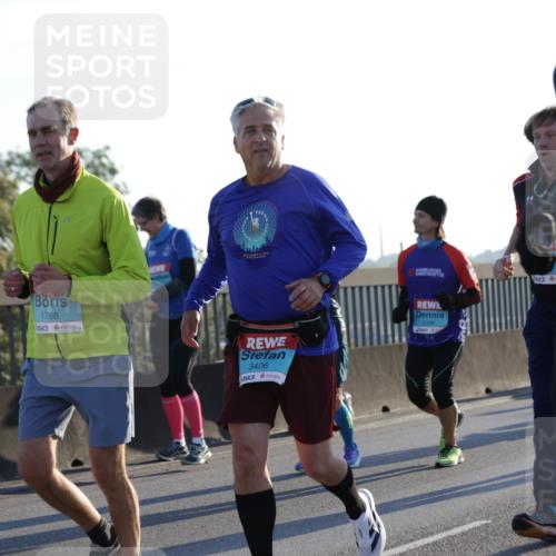 03.10.2025 - Köhlbrandbrückenlauf Jannik Wohlers http://msf.ph/oto/9052365 03.10.2025 09:19:22 Position 3 1768, 3406, 2938, 1871 meine-sportfotos.de