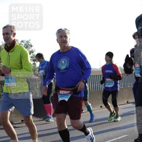 03.10.2025 - Köhlbrandbrückenlauf Jannik Wohlers http://msf.ph/oto/9052371 03.10.2025 09:19:23 Position 3 1768, 3406, 340, 1871, 2938 meine-sportfotos.de