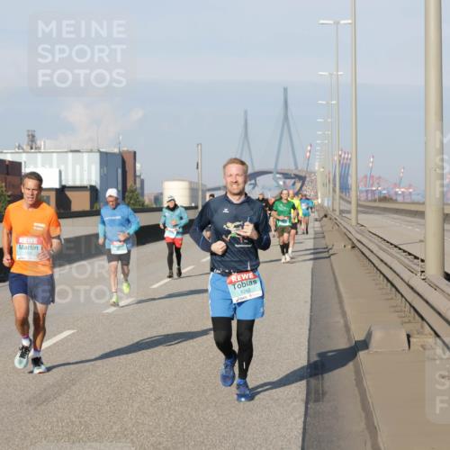 03.10.2025 - Köhlbrandbrückenlauf Jannik Wohlers http://msf.ph/oto/9052372 03.10.2025 09:46:46 Position 3 1315, 1262 meine-sportfotos.de