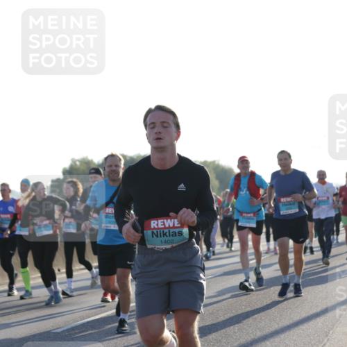 03.10.2025 - Köhlbrandbrückenlauf Jannik Wohlers http://msf.ph/oto/9052434 03.10.2025 09:19:24 Position 3 1402 meine-sportfotos.de
